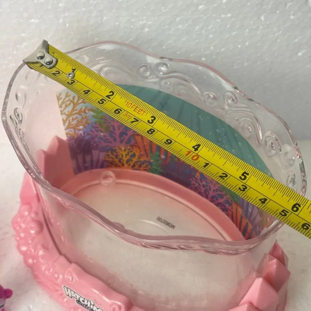 Hatchimals Colleggtibles, Mermal Magic Underwater Aquarium with 11 Exclusive Cha